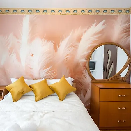 Semi Two Large Bedroom Apartment Bucharest