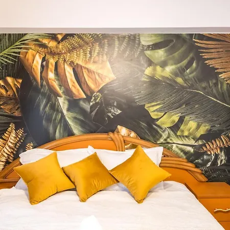 Semi Two Large Bedroom Apartment